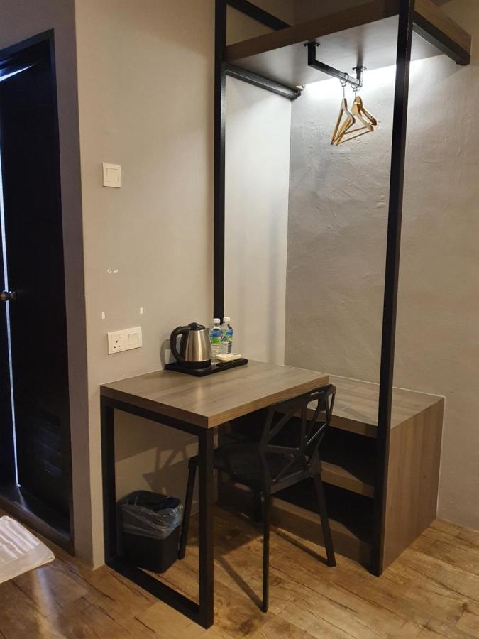 See Foo Hotel Bidur Exterior photo